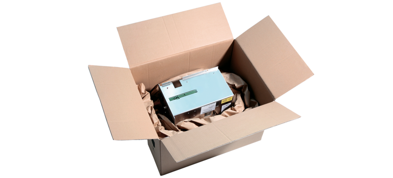 Una caja de cartón con una caja de interruptores y almohadillados de papel marrón